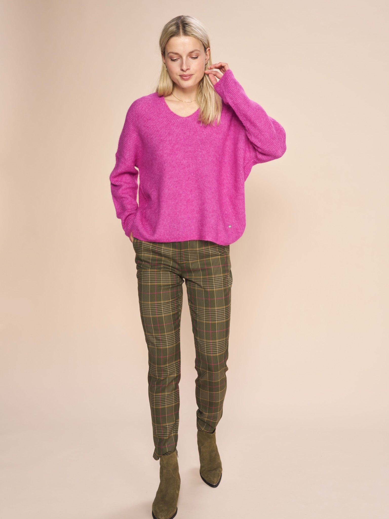 Modelshot / Forest Night / Detail